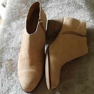 Lucky Brand Leather Ankle Booties. Sz 10